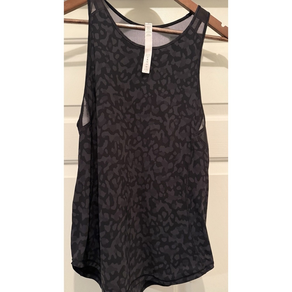 Lululemon Women's Tank Top Size 4 Black and Gray Mesh Racerback EUC Activewear